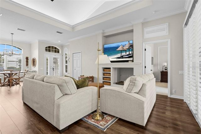 6582 WATERS EDGE WAY, Lakewood Ranch, FL 34202