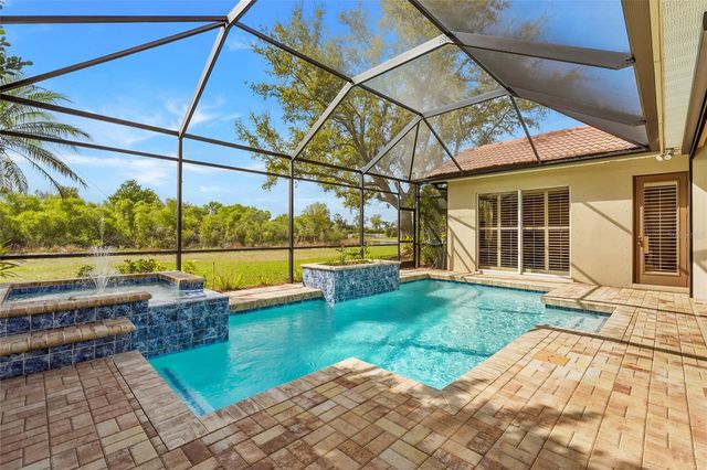 6582 WATERS EDGE WAY, Lakewood Ranch, FL 34202