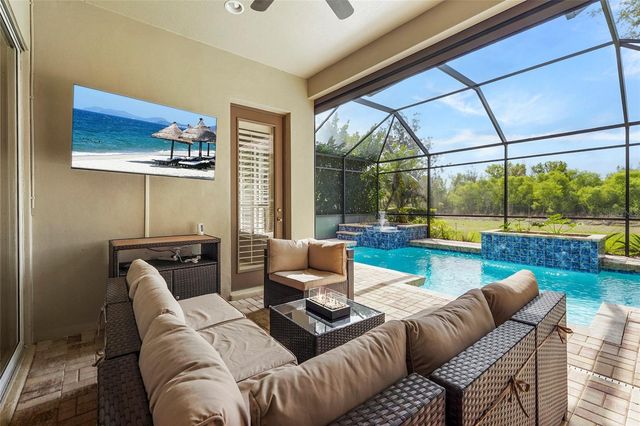 6582 WATERS EDGE WAY, Lakewood Ranch, FL 34202