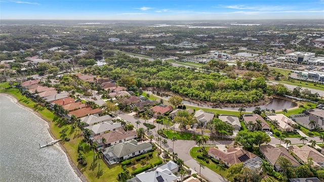 6582 WATERS EDGE WAY, Lakewood Ranch, FL 34202