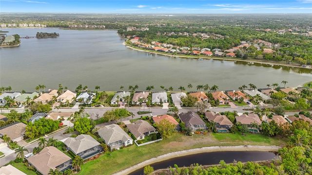 6582 WATERS EDGE WAY, Lakewood Ranch, FL 34202