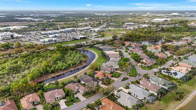 6582 WATERS EDGE WAY, Lakewood Ranch, FL 34202