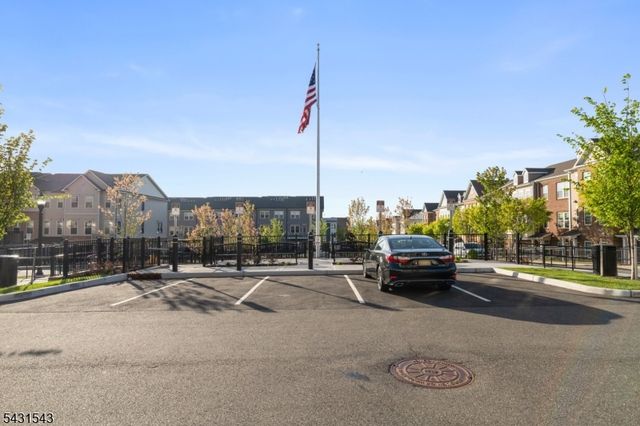 9 Arnold Dr, Wood-ridge Boro, NJ 07075
