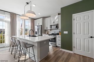 9 Arnold Dr, Wood-ridge Boro, NJ 07075