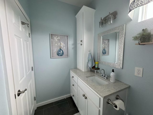 145 Jewel Drive, Port Bolivar, TX 77650