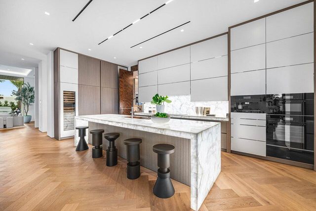 126 Spinnaker Lane Lane, Jupiter, FL 33477