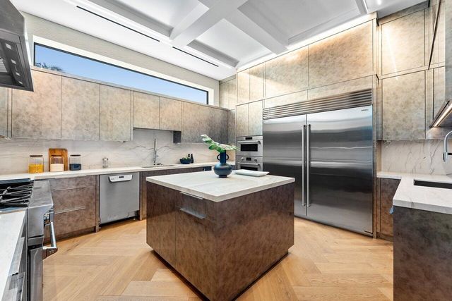 126 Spinnaker Lane Lane, Jupiter, FL 33477