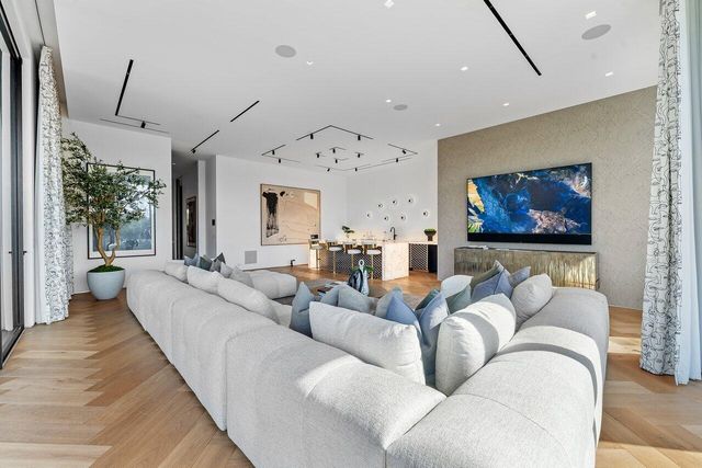 126 Spinnaker Lane Lane, Jupiter, FL 33477