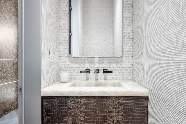 126 Spinnaker Lane Lane, Jupiter, FL 33477