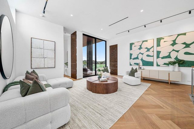 126 Spinnaker Lane Lane, Jupiter, FL 33477