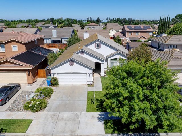 3870 Oak View Ct, Turlock, CA 95382