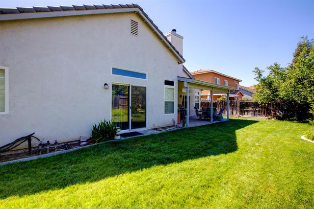 3870 Oak View Ct, Turlock, CA 95382