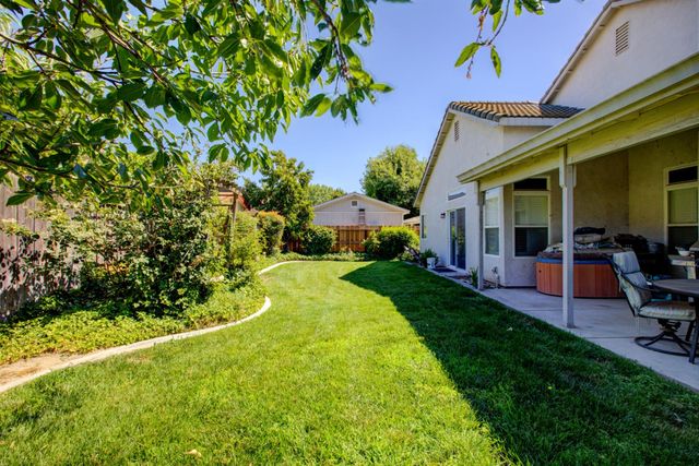3870 Oak View Ct, Turlock, CA 95382