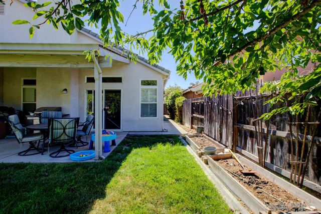 3870 Oak View Ct, Turlock, CA 95382