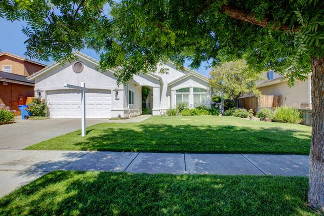 3870 Oak View Ct, Turlock, CA 95382
