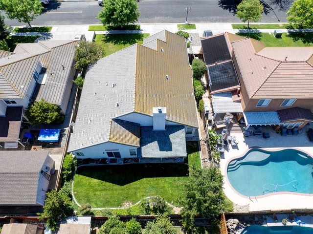 3870 Oak View Ct, Turlock, CA 95382