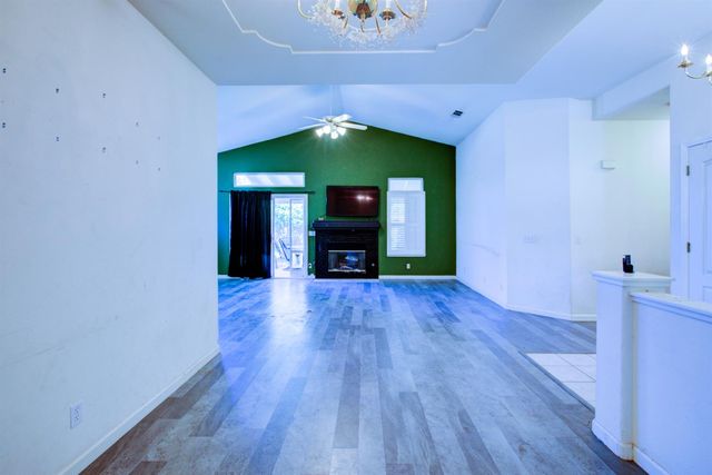 3870 Oak View Ct, Turlock, CA 95382