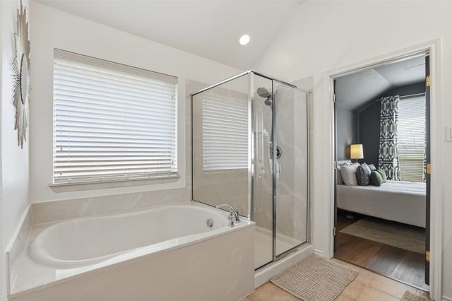 9421 Drovers View Trail, Fort Worth, TX 76131