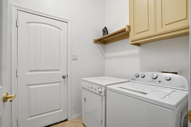 9421 Drovers View Trail, Fort Worth, TX 76131