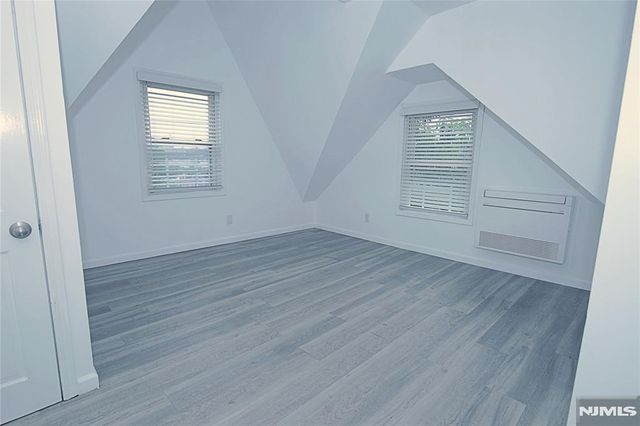 454 Undercliff Avenue, Edgewater, NJ 07020