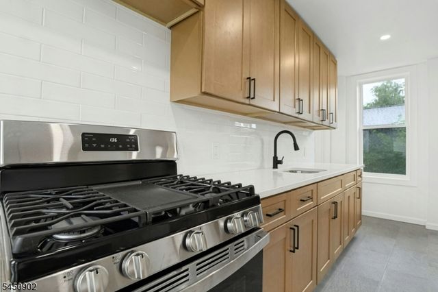 134 Grand Ave, Hamilton Twp., NJ 08610