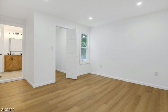134 Grand Ave, Hamilton Twp., NJ 08610
