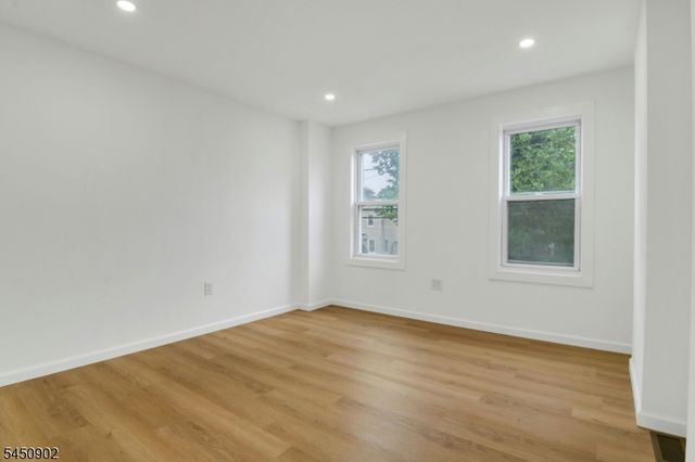134 Grand Ave, Hamilton Twp., NJ 08610