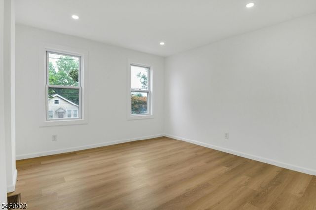 134 Grand Ave, Hamilton Twp., NJ 08610