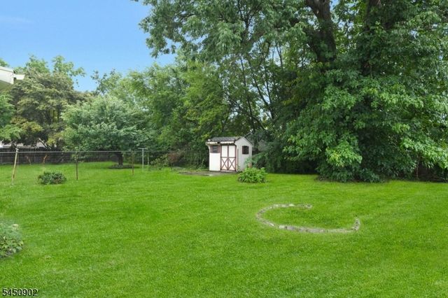 134 Grand Ave, Hamilton Twp., NJ 08610