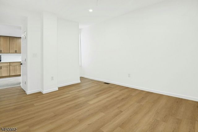 134 Grand Ave, Hamilton Twp., NJ 08610