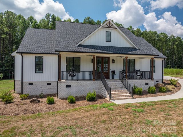 5182 Star Magnolia Court, Clover, SC 29710
