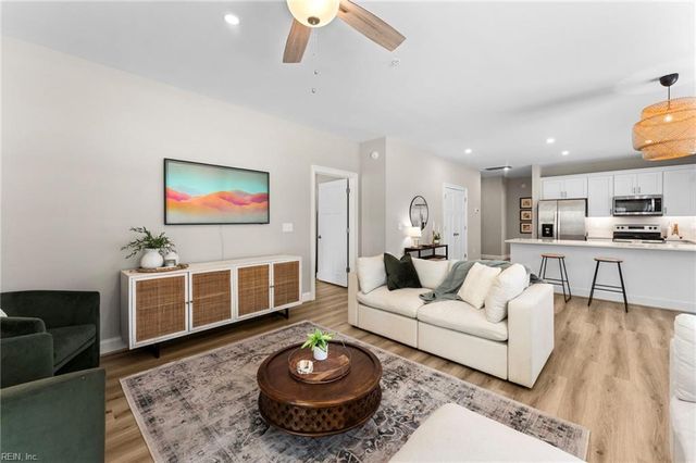 7400 Sinclair Way Ste A, Gloucester, VA 23061