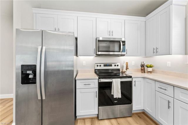 7400 Sinclair Way Ste A, Gloucester, VA 23061