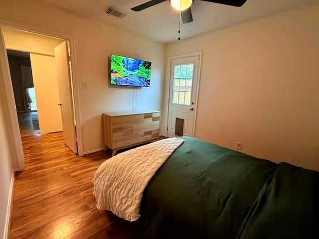 9430 Charter Ridge Drive, Houston, TX 77070