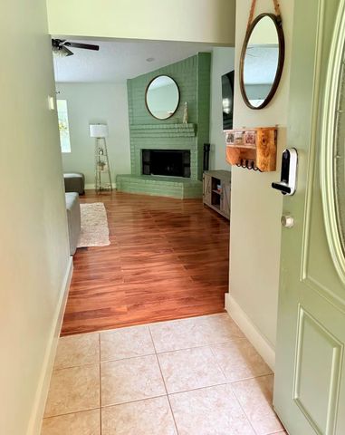 9430 Charter Ridge Drive, Houston, TX 77070