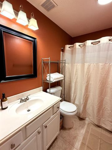 9430 Charter Ridge Drive, Houston, TX 77070