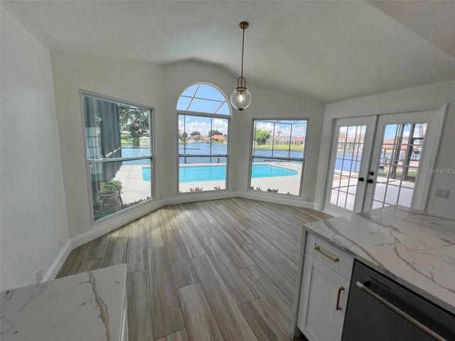 4804 LONGWATER WAY N, Tampa, FL 33615