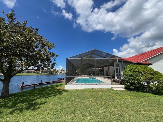 4804 LONGWATER WAY N, Tampa, FL 33615