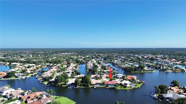 4804 LONGWATER WAY N, Tampa, FL 33615