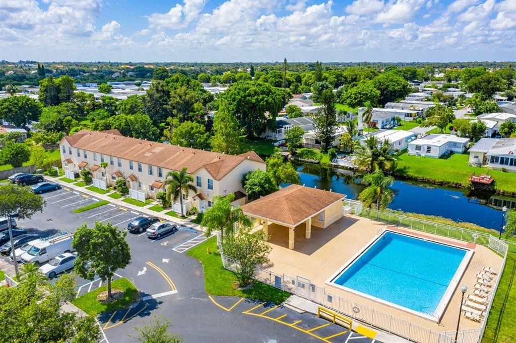 6631 NW Winfield Boulevard 2-6, Pompano Beach, FL 33063