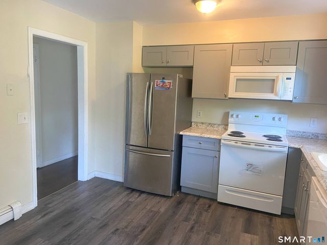 20 Heritage Place, Bridgeport, CT 06606
