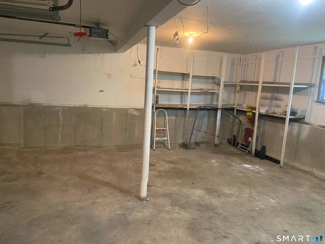 20 Heritage Place, Bridgeport, CT 06606