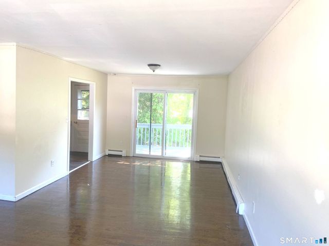 20 Heritage Place, Bridgeport, CT 06606