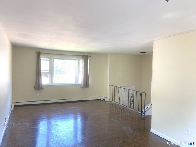 20 Heritage Place, Bridgeport, CT 06606