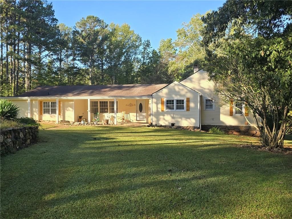 7680 Banks Mill Road, Douglasville, GA 30135