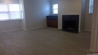 7738 Chambers Rd Apt 608, San Antonio, TX 78229