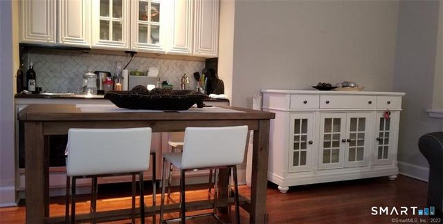 47 Lafayette Place 2G, Greenwich, CT 06830