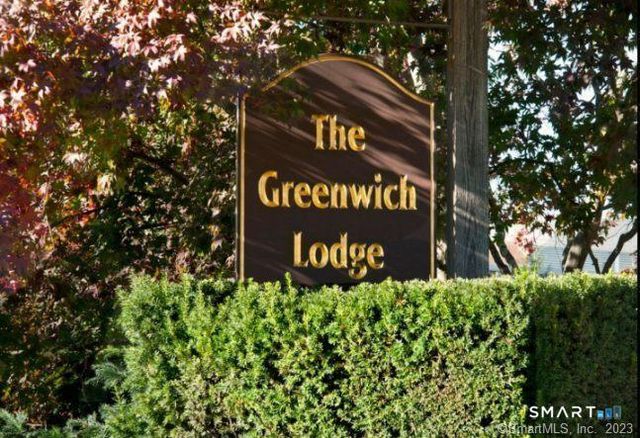 47 Lafayette Place 2G, Greenwich, CT 06830