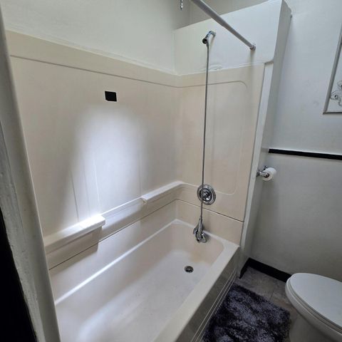 6132 CHEW AVE, Philadelphia, PA 19138