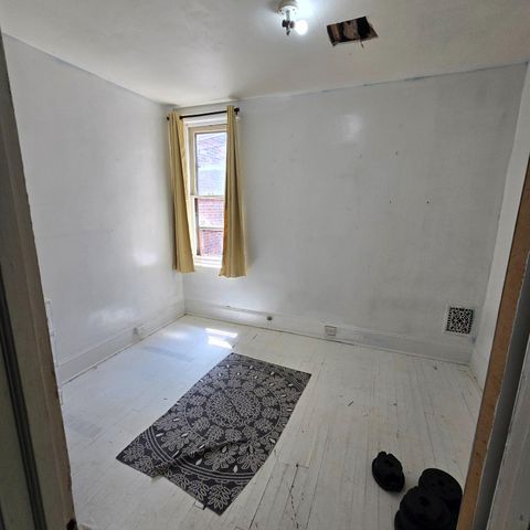 6132 CHEW AVE, Philadelphia, PA 19138